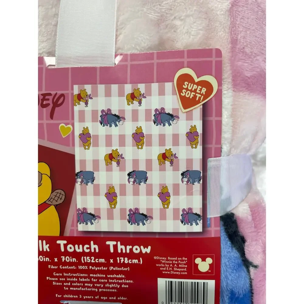 Disney Winnie the Pooh Eeyore Piglet Silk Touch Throw Blanket 60 x 70 Pink Heart